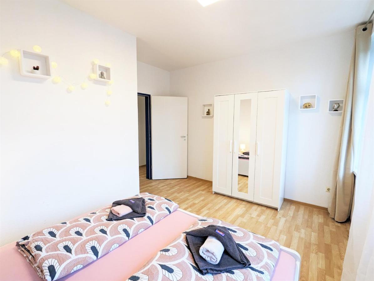Lichtdurchflutete Helle Wohnung Mit Garten Sauna & Pool - Hw3 Sebnitz Exterior foto